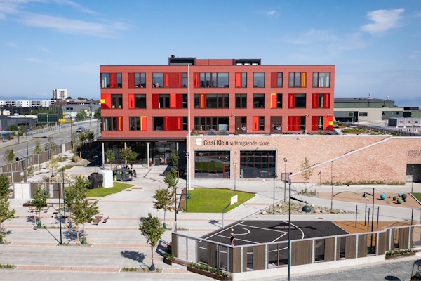 Vetrotech øger sikkerheden med elegante glasløsninger